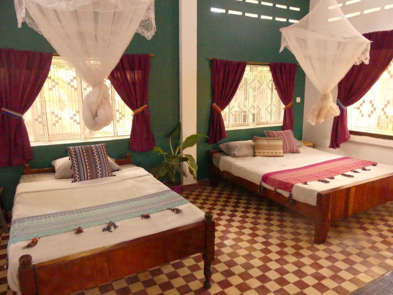 The Playground Bed & Breakfast กำปอต ภายนอก รูปภาพ