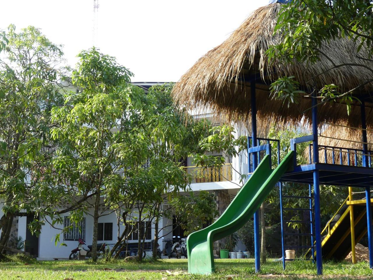 The Playground Bed & Breakfast กำปอต ภายนอก รูปภาพ