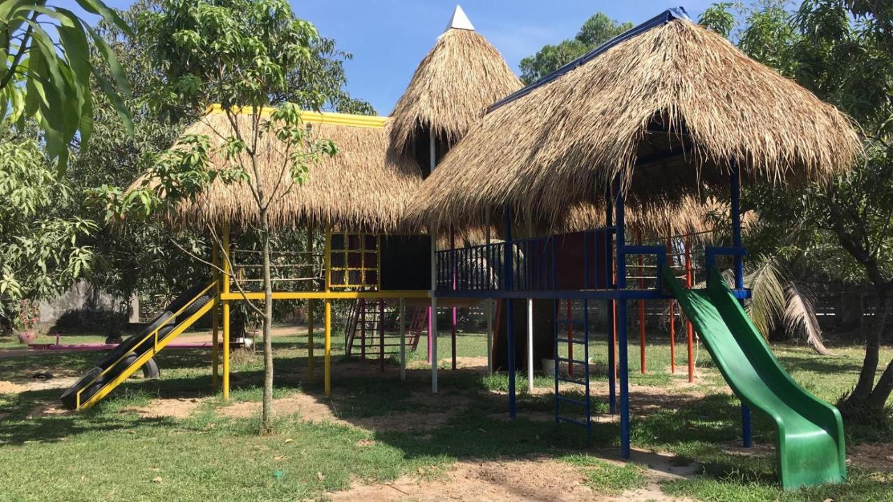 The Playground Bed & Breakfast กำปอต ภายนอก รูปภาพ