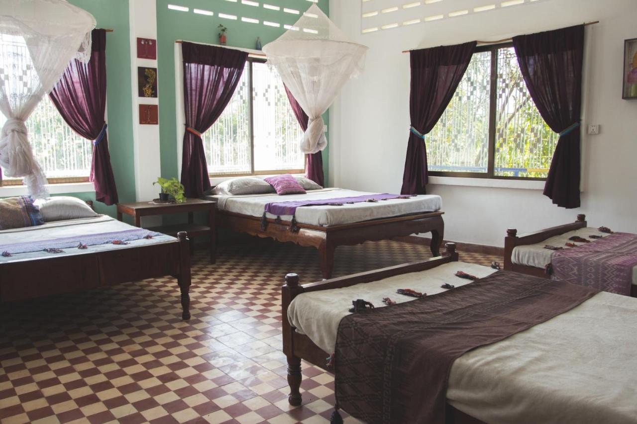 The Playground Bed & Breakfast กำปอต ภายนอก รูปภาพ